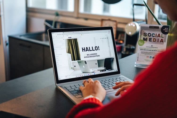 Salon Owners: Align Marketing Tools With Business Goals