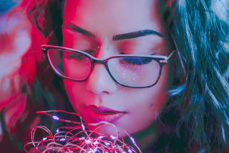 Remi Cachet's 'Buy and Blend' Strategy Rethinks Extension Colour