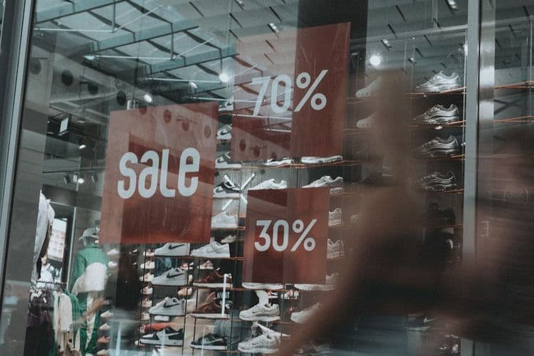 LVMH Beauty Sees Profit Rise Despite Flat 2025 Sales