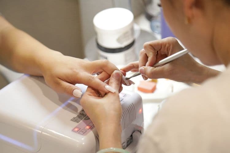 Capitalising on the 2026 Quiet Luxury Nail Trend in UK Salons