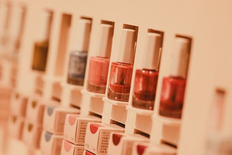 Why Seven-Week Manicures Damage Client Nail Health