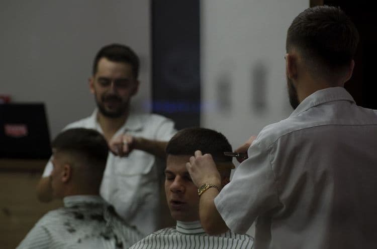 Early Technical Education: New Pathways for Salon Apprentices