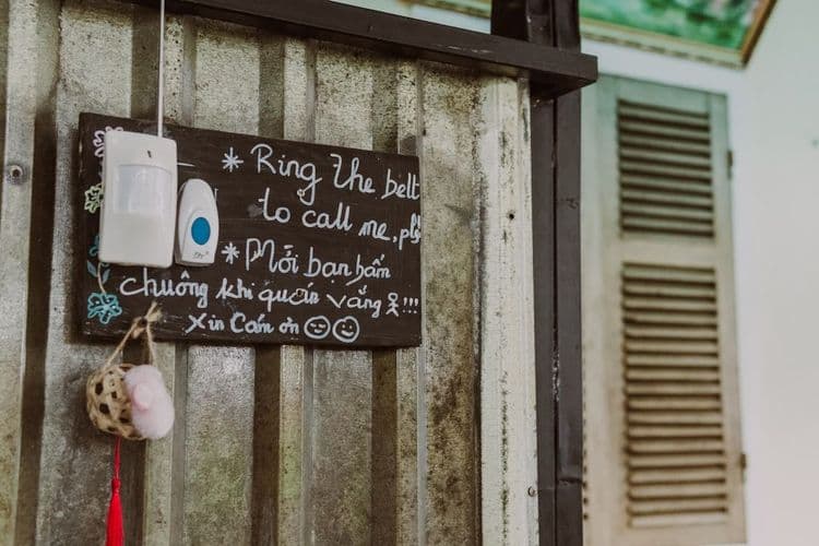 Beauty Sector Consolidation: Brands Streamline Operations in 2026