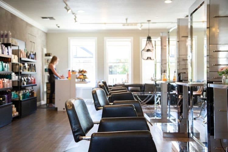 Why Salon Aesthetic Drives Client Loyalty at Bleedin’Beauty