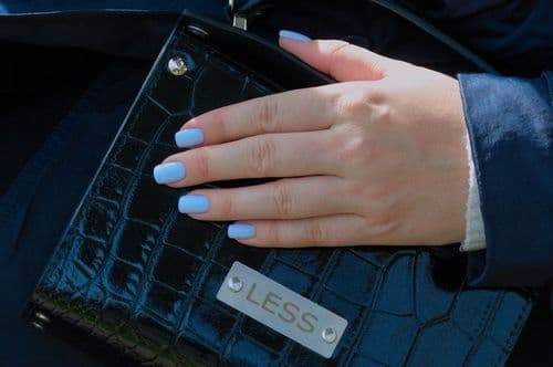 March Manicure Trends: Short Nails See Surge in Searches