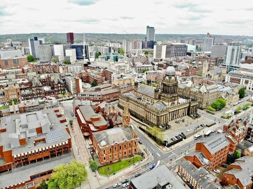Leeds Summit Hosts AI and Growth Strategy Roundtables