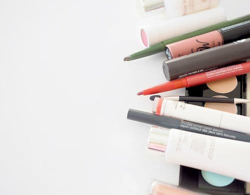 Why Beauty Professionals Burn Out and How to Fix Retention