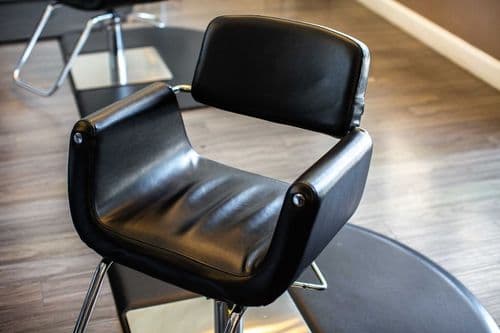 Leeds Summit Tackles Salon Profitability and AI